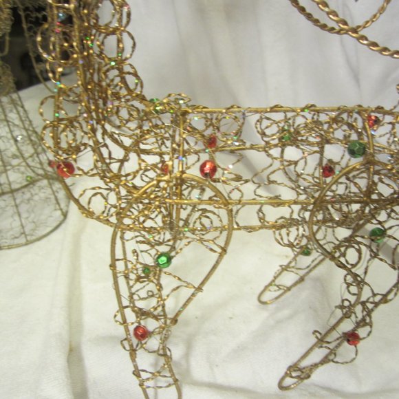 VTG PAIR OF WIRE SCULPTURE HOLIDAY DECOR, GOLD W/BEADS, ANGEL & REINDEER - Picture 3 of 5